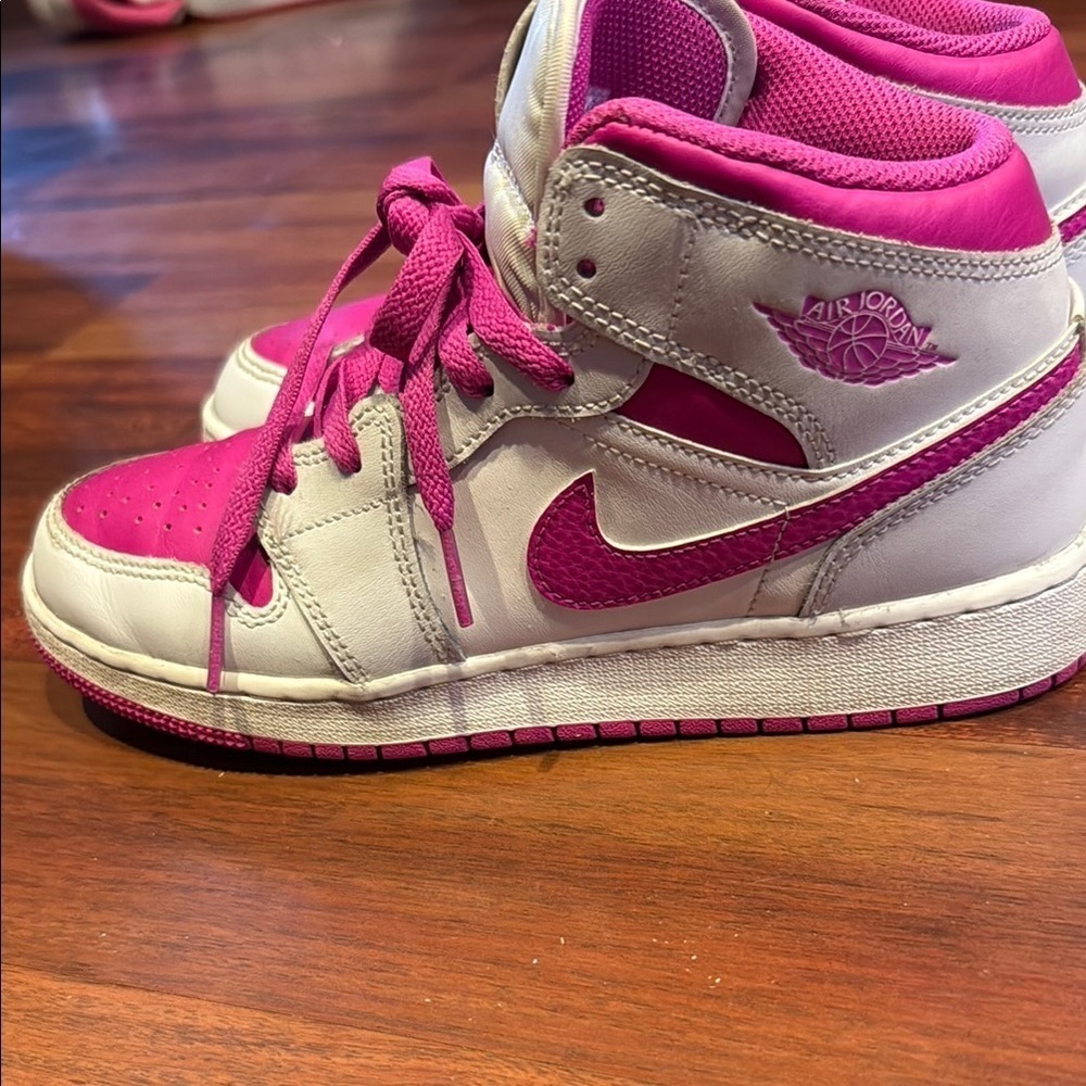 Kids Sneakers - Pink and White - Picture 2 of 5